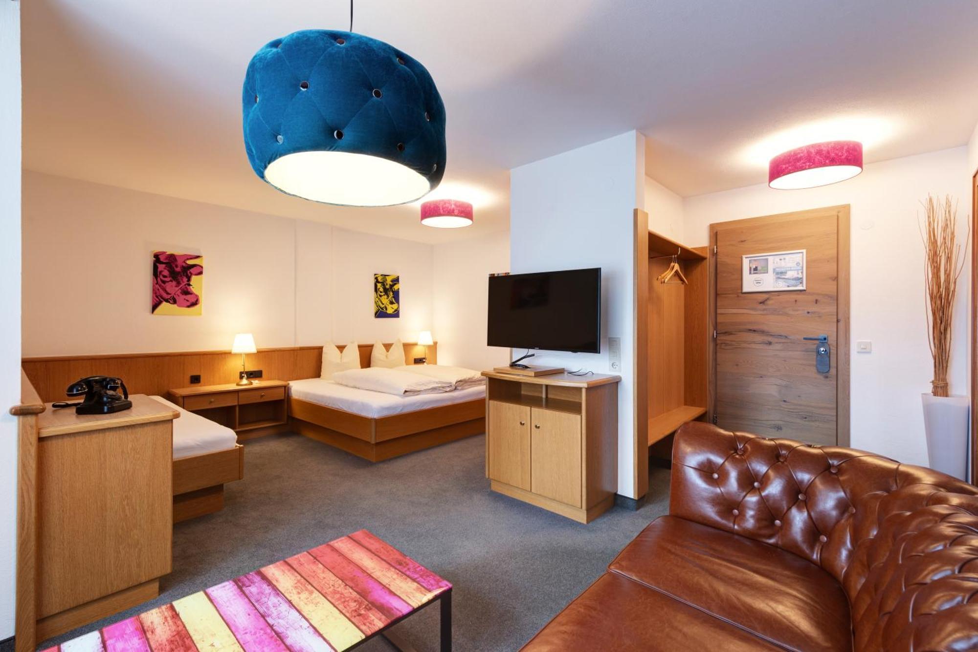 Hotel Pension Kirchplatz Sankt Anton am Arlberg Exteriér fotografie