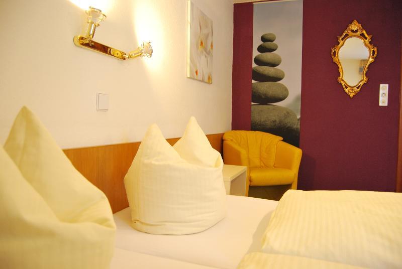 Hotel Pension Kirchplatz Sankt Anton am Arlberg Exteriér fotografie